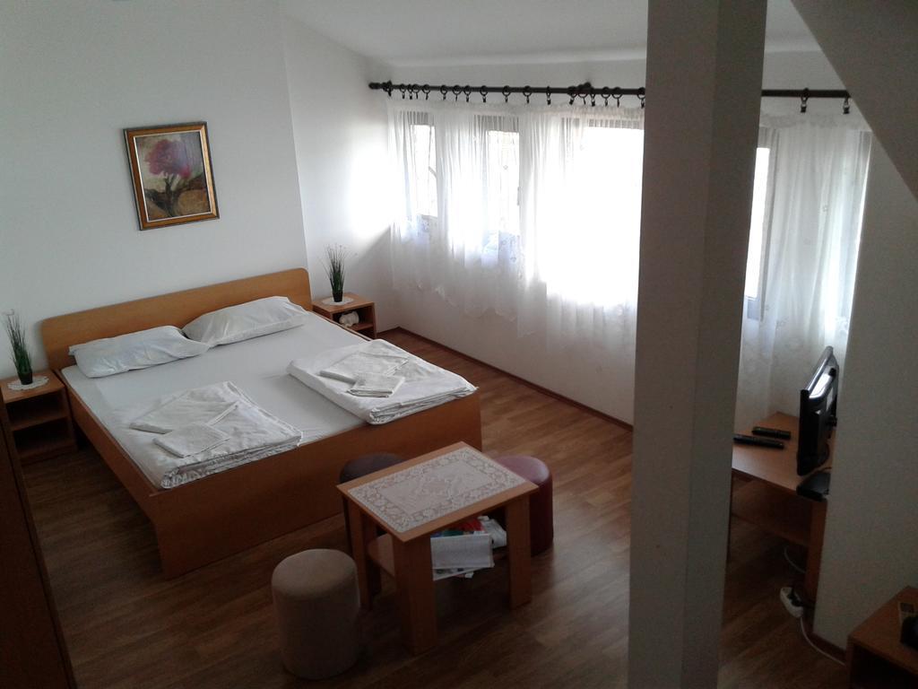 Rooms Jankovic Donji Milanovac Exteriér fotografie